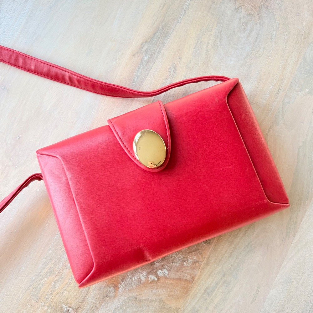 Vintage Red Crossbody Clutch Purse Bag Art Deco Mod 60s Gold‎ Buckle Valentines